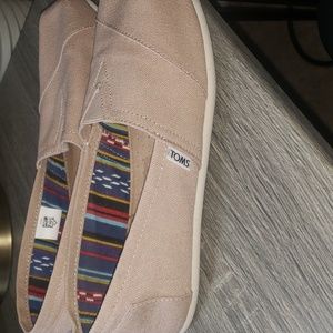 Womens TOMS Shoes